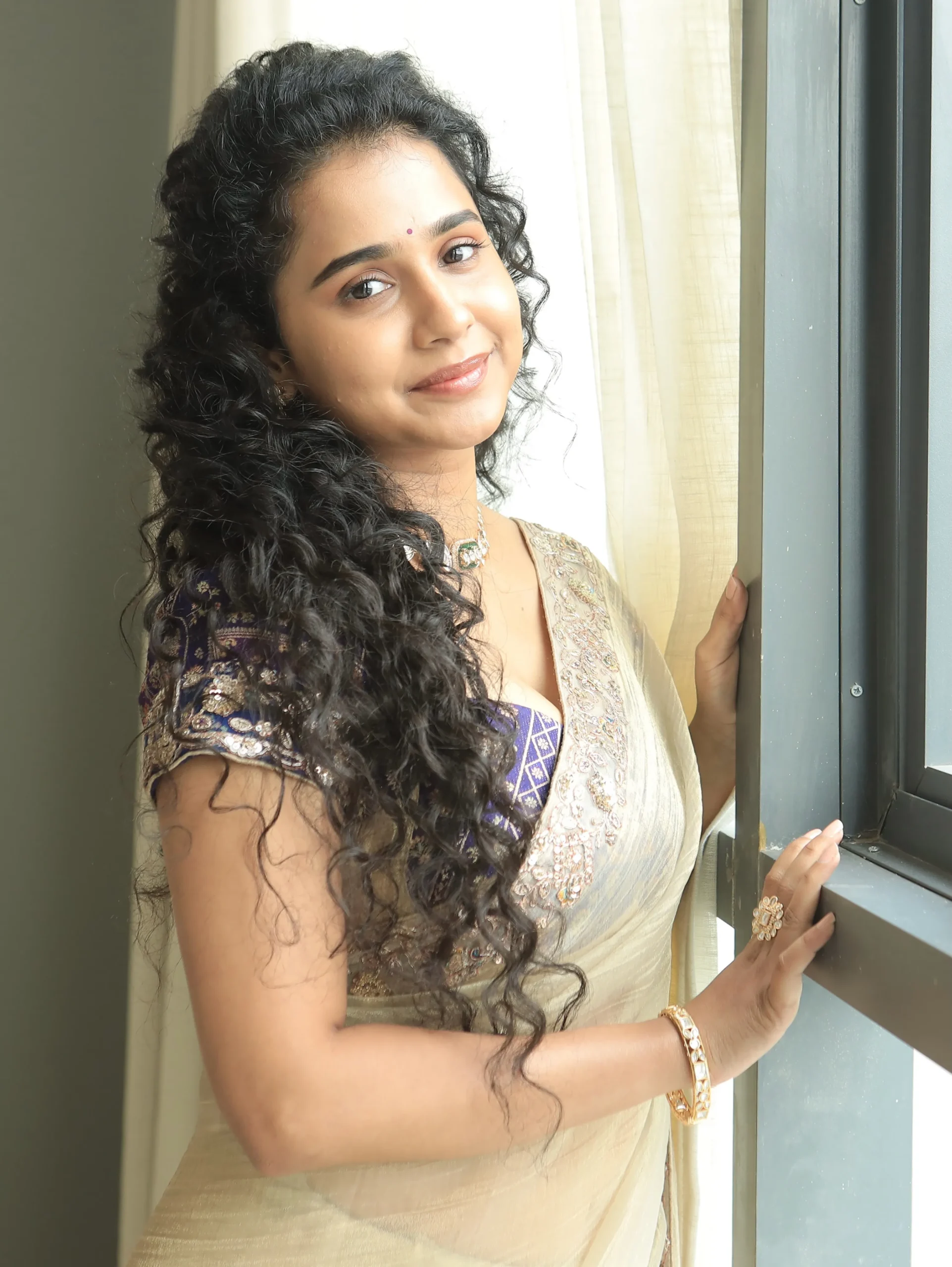 prathana nathan age
